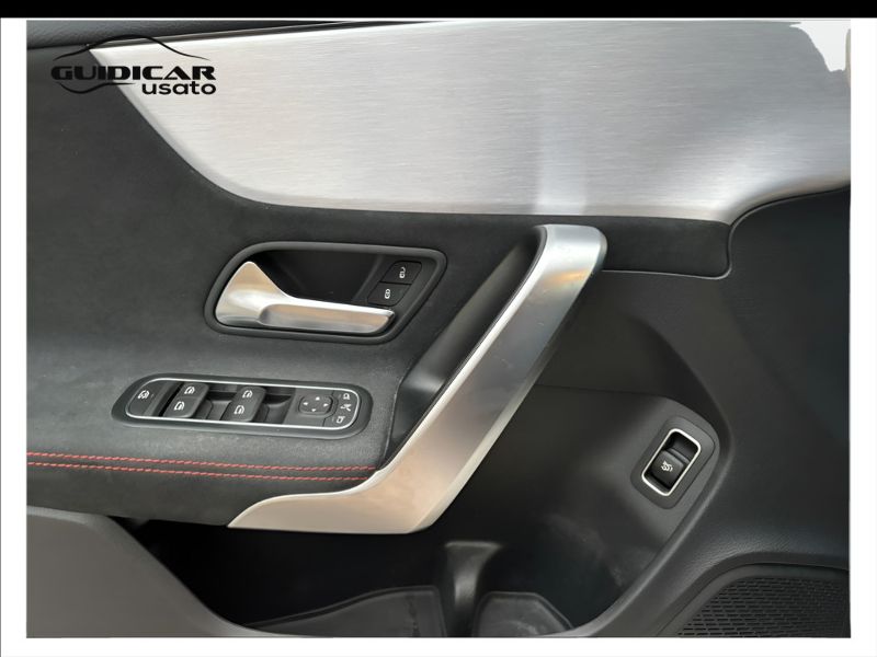 GuidiCar - Mercedes CLA 2021 CLA Coupe 200 Premium Usato