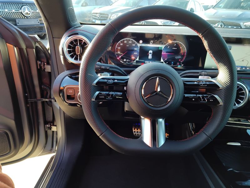 GuidiCar - MERCEDES BENZ CLA SHOOTING BRAKE CLA 200 d Automatic S. Brake