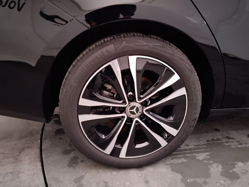GuidiCar - Mercedes CLA 2024 CLA Shooting Brake 180 d Progressive Advanced auto Usato