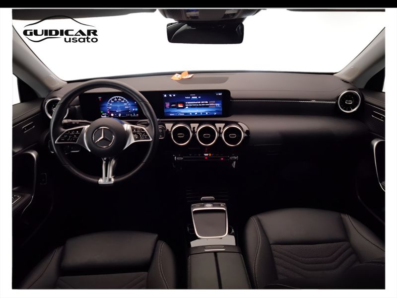 GuidiCar - Mercedes CLA 2024 CLA Shooting Brake 180 d Progressive Advanced auto Usato