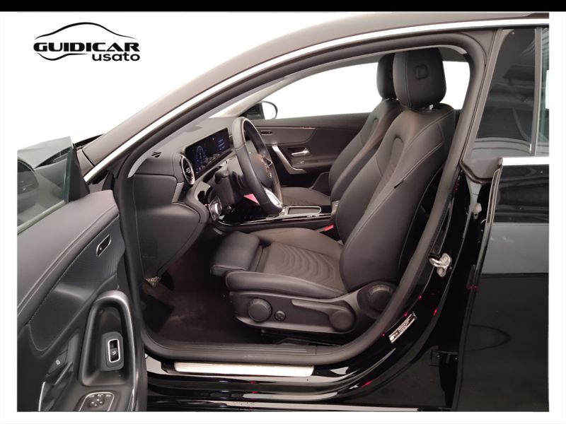 GuidiCar - Mercedes CLA 2024 CLA Shooting Brake 180 d Progressive Advanced auto Usato