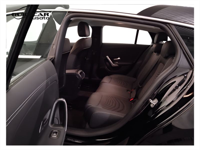 GuidiCar - Mercedes CLA 2024 CLA Shooting Brake 180 d Progressive Advanced auto Usato