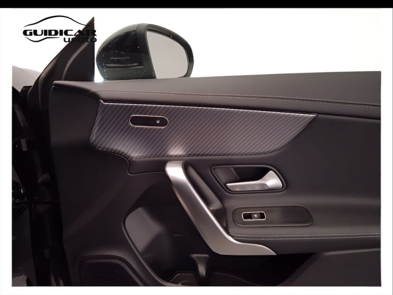 GuidiCar - Mercedes CLA 2024 CLA Shooting Brake 180 d Progressive Advanced auto Usato