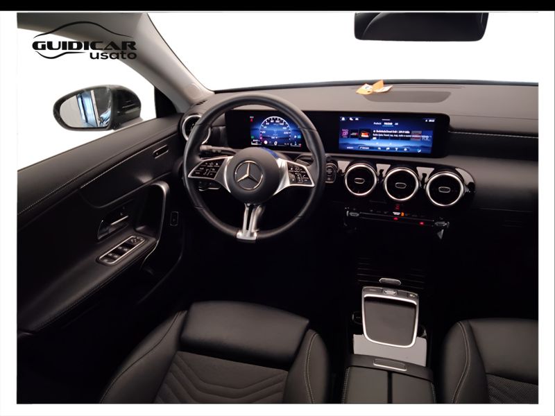 GuidiCar - Mercedes CLA 2024 CLA Shooting Brake 180 d Progressive Advanced auto Usato
