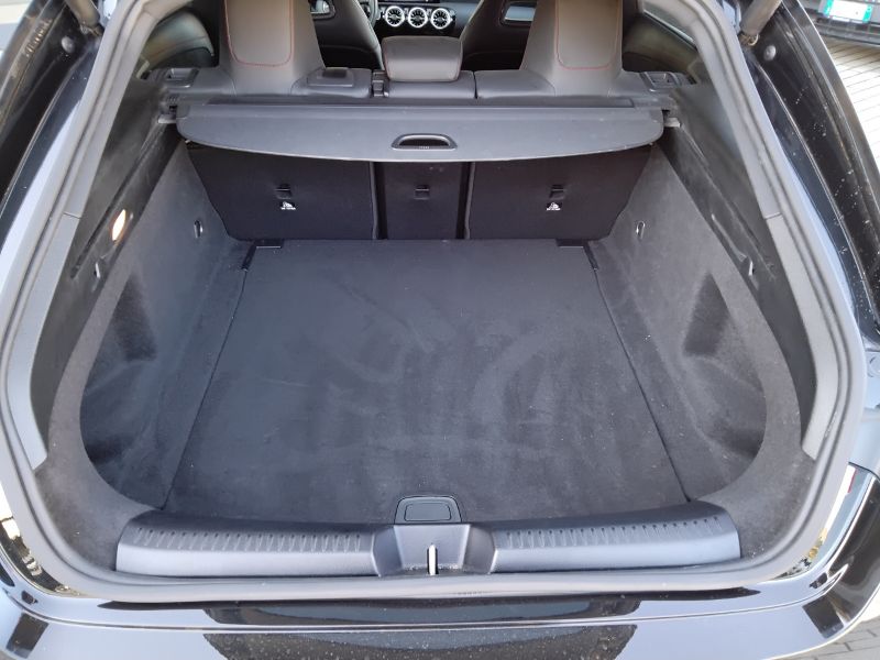 GuidiCar - Mercedes CLA 2023 CLA Shooting Brake 200 d AMG Line Advanced Plus auto Usato