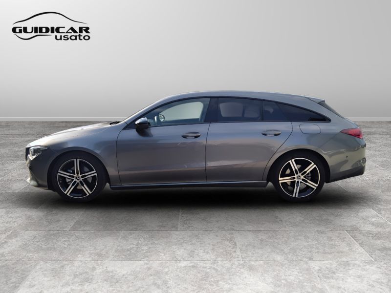 GuidiCar - Mercedes CLA 2023 CLA Shooting Brake 180 d Sport auto Usato