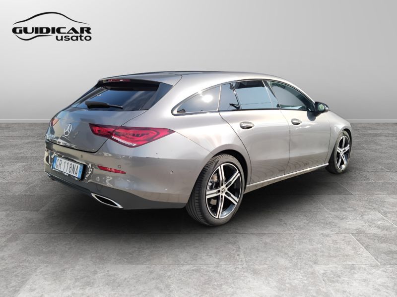 GuidiCar - Mercedes CLA 2023 CLA Shooting Brake 180 d Sport auto Usato