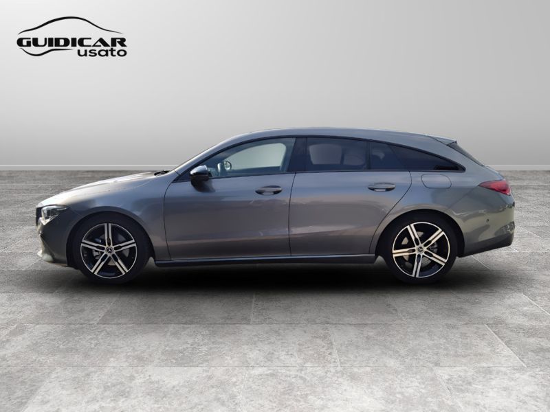 GuidiCar - Mercedes CLA 2023 CLA Shooting Brake 180 d Sport auto Usato