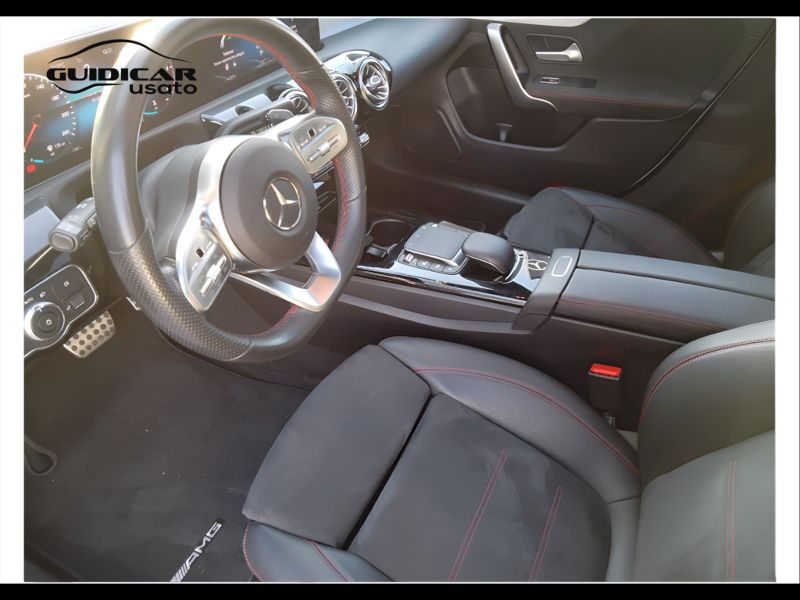 GuidiCar - Mercedes CLA 2021 CLA Shooting Brake 200 d Premium 4matic auto Usato