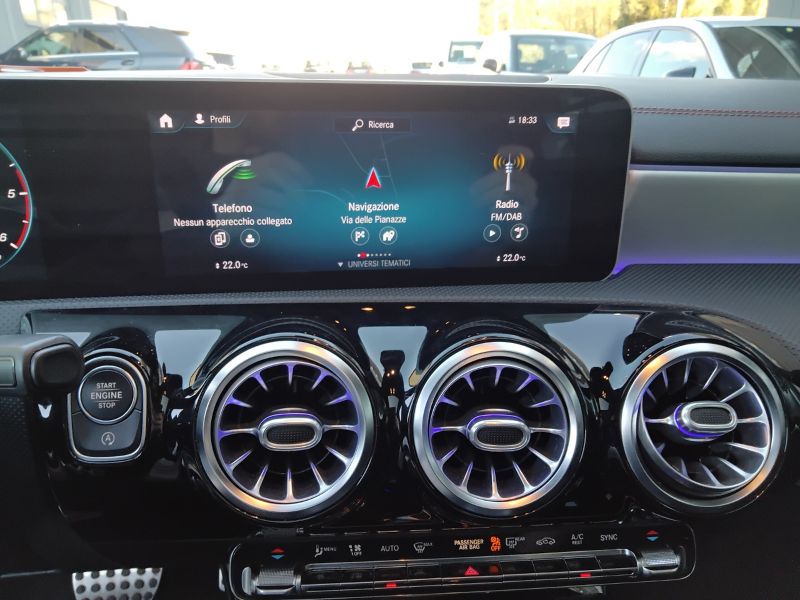 GuidiCar - Mercedes CLA 2021 CLA Shooting Brake 200 d Premium 4matic auto Usato