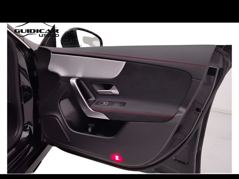 GuidiCar - Mercedes CLA 2021 CLA Shooting Brake 200 d Premium auto Usato