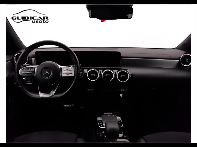 GuidiCar - Mercedes CLA 2021 CLA Shooting Brake 200 d Premium auto Usato