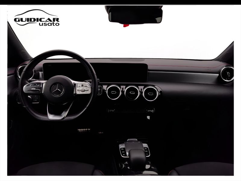 GuidiCar - Mercedes CLA 2021 CLA Shooting Brake 200 d Premium auto Usato