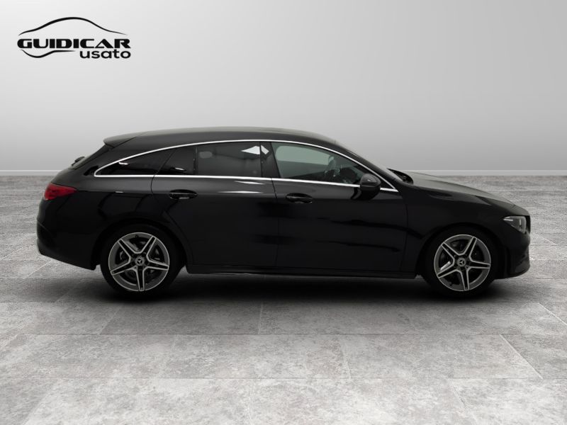 GuidiCar - Mercedes CLA 2021 CLA Shooting Brake 200 d Premium auto Usato