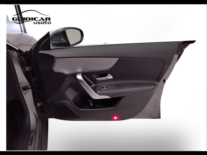 GuidiCar - Mercedes CLA 2021 CLA Shooting Brake 200 d Sport auto Usato