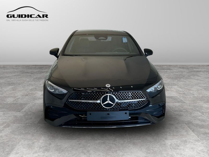 GuidiCar - MERCEDES BENZ CLASSE A SEDAN 1 A 180 d AMG Line ADVANCED PLUS Nuovo