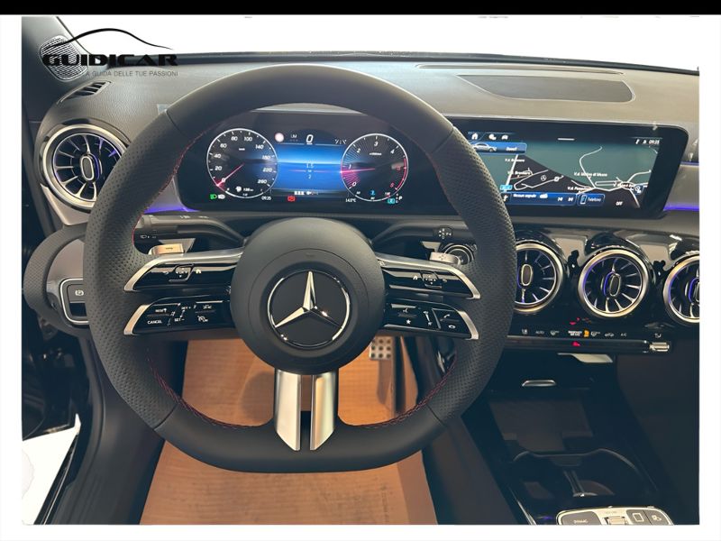 GuidiCar - MERCEDES BENZ CLASSE A SEDAN 1 A 180 d AMG Line ADVANCED PLUS Nuovo
