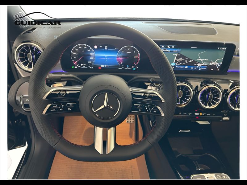 GuidiCar - MERCEDES BENZ CLASSE A SEDAN 1 A 180 d AMG Line ADVANCED PLUS Nuovo