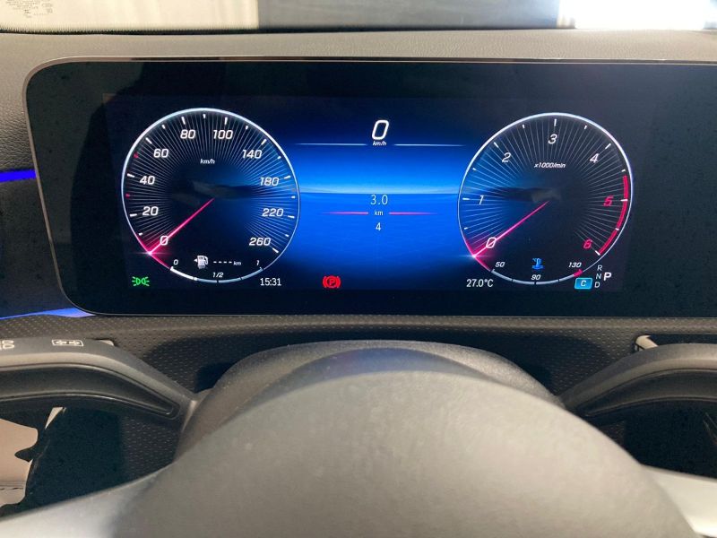 GuidiCar - MERCEDES BENZ CLASSE A SEDAN A 180 d Automtic