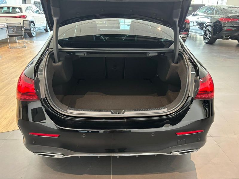 GuidiCar - MERCEDES BENZ CLASSE A SEDAN 1 A 180 d AMG Line ADVANCED PLUS Nuovo