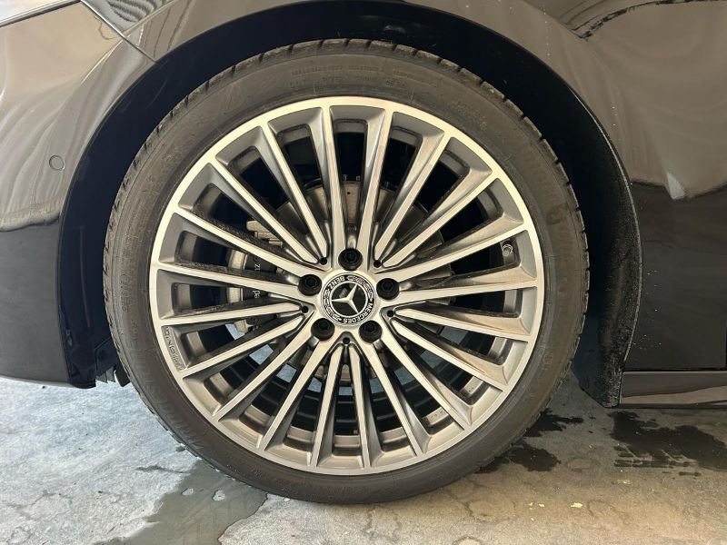 GuidiCar - MERCEDES BENZ CLASSE A SEDAN 1 A 180 d AMG Line ADVANCED PLUS Nuovo
