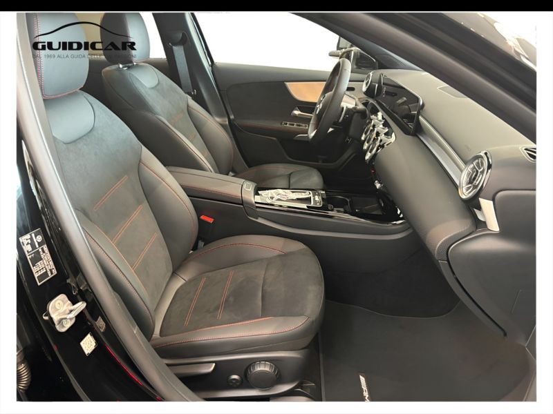 GuidiCar - MERCEDES BENZ CLASSE A SEDAN 1 A 180 d AMG Line ADVANCED PLUS Nuovo