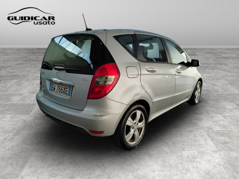 GuidiCar - Mercedes Classe a 2012 A 180 cdi Executive Usato