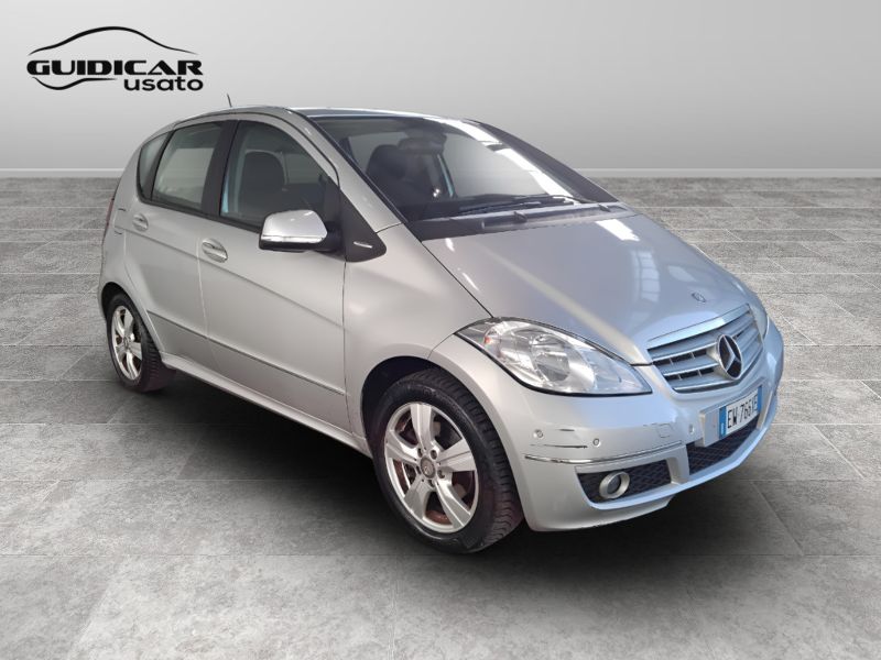 GuidiCar - Mercedes Classe a 2012 A 180 cdi Executive Usato