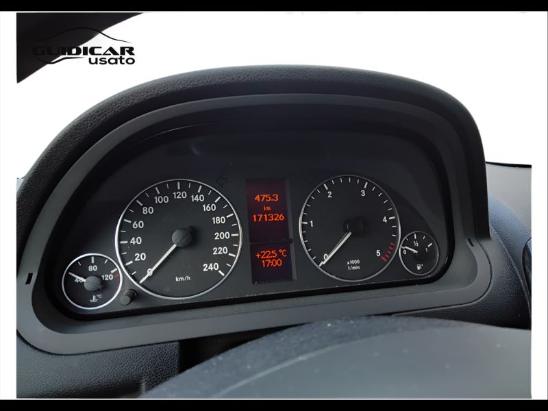 GuidiCar - Mercedes Classe a 2012 A 180 cdi Executive Usato