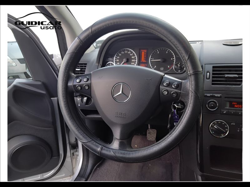 GuidiCar - Mercedes Classe a 2012 A 180 cdi Executive Usato