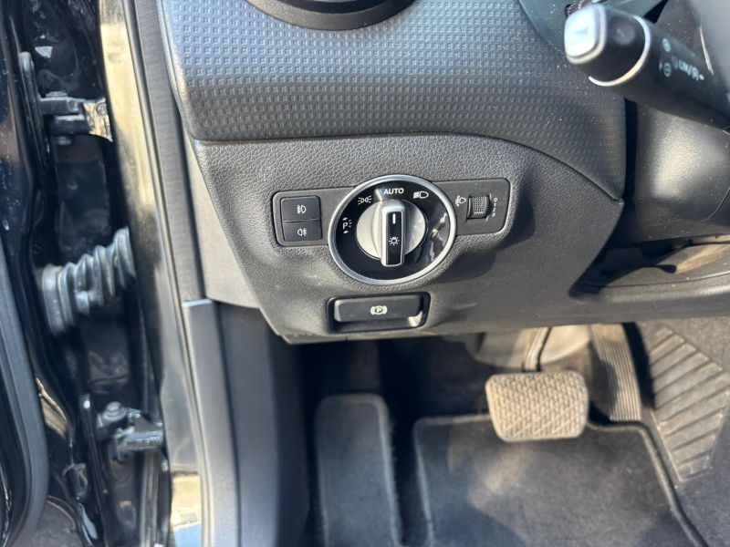 GuidiCar - Mercedes Classe a 2015 A 160 cdi Sport auto Usato