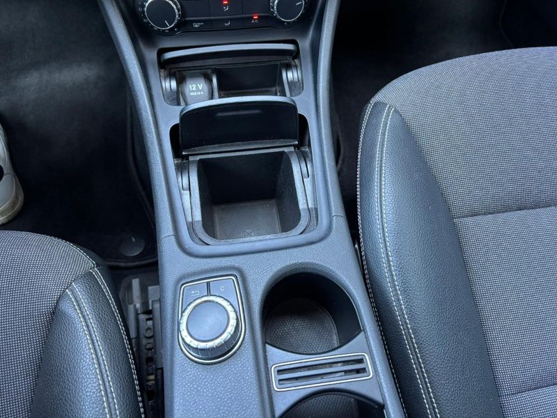 GuidiCar - Mercedes Classe a 2015 A 160 cdi Sport auto Usato