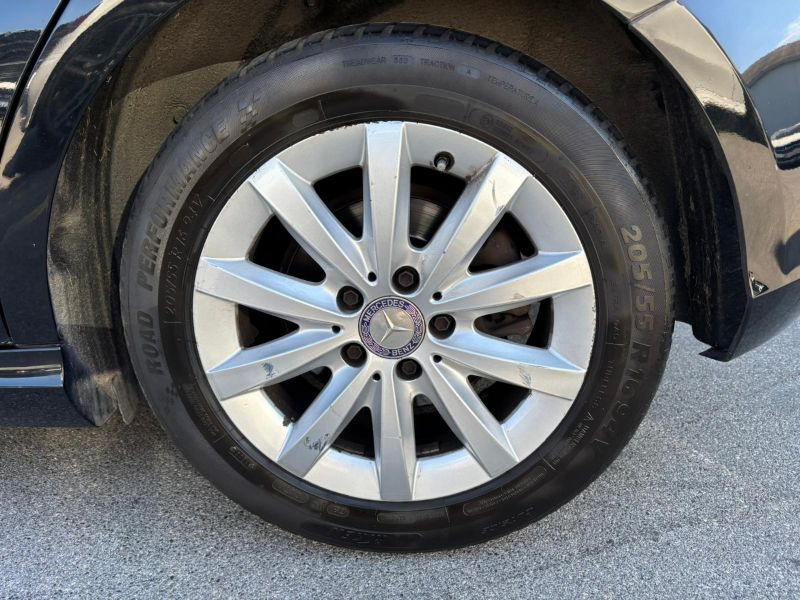 GuidiCar - Mercedes Classe a 2015 A 160 cdi Sport auto Usato