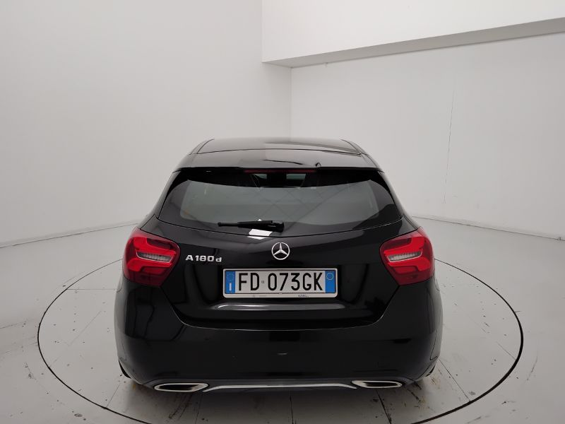 GuidiCar - Mercedes Classe a 2016 A 180 d Sport auto my16 Usato