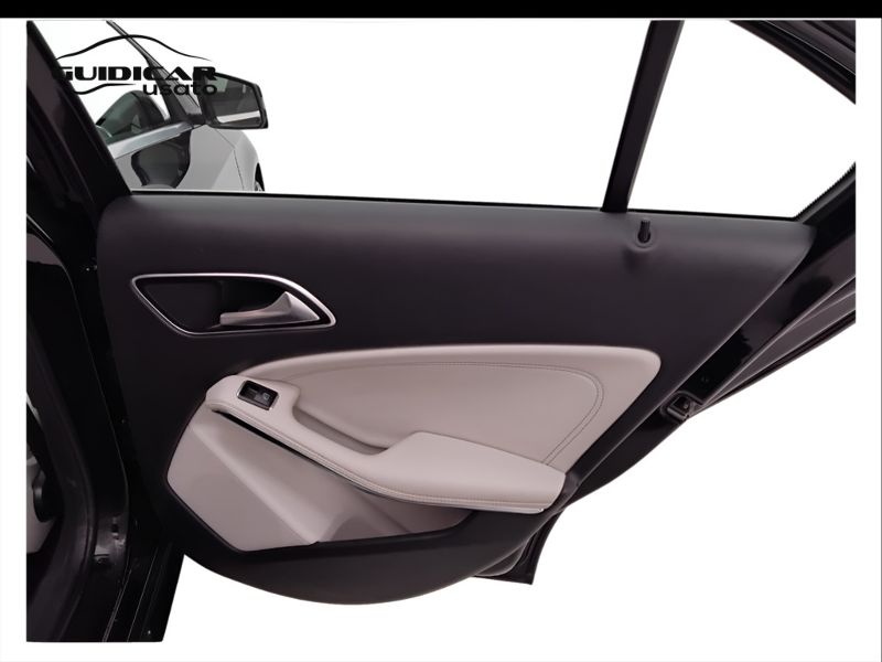 GuidiCar - Mercedes Classe a 2016 A 180 d Sport auto my16 Usato