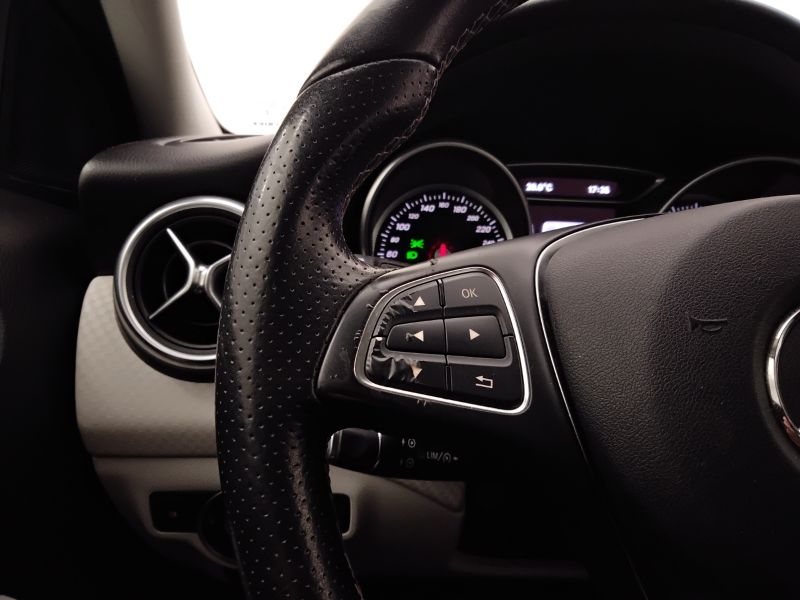 GuidiCar - Mercedes Classe a 2016 A 180 d Sport auto my16 Usato
