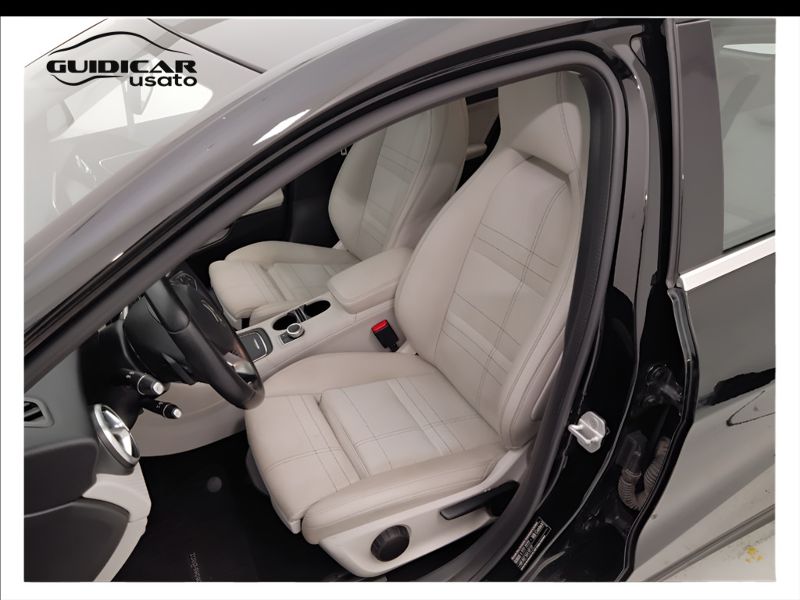 GuidiCar - Mercedes Classe a 2016 A 180 d Sport auto my16 Usato