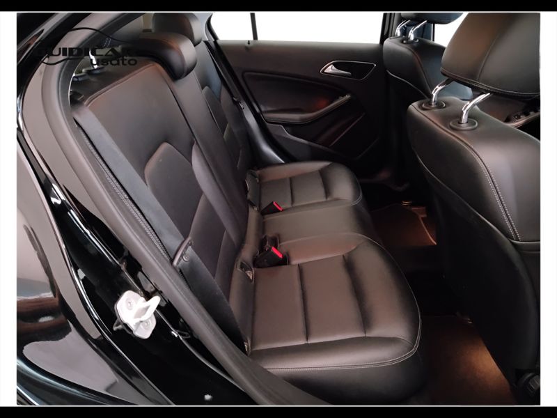 GuidiCar - Mercedes Classe a 2017 A 180 d Sport auto my16 Usato