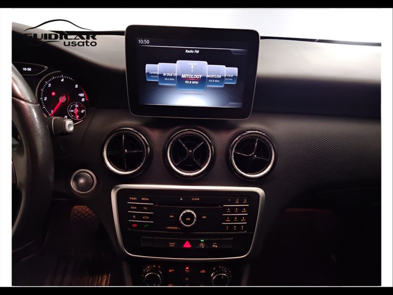 GuidiCar - Mercedes Classe a 2017 A 180 d Sport auto my16 Usato