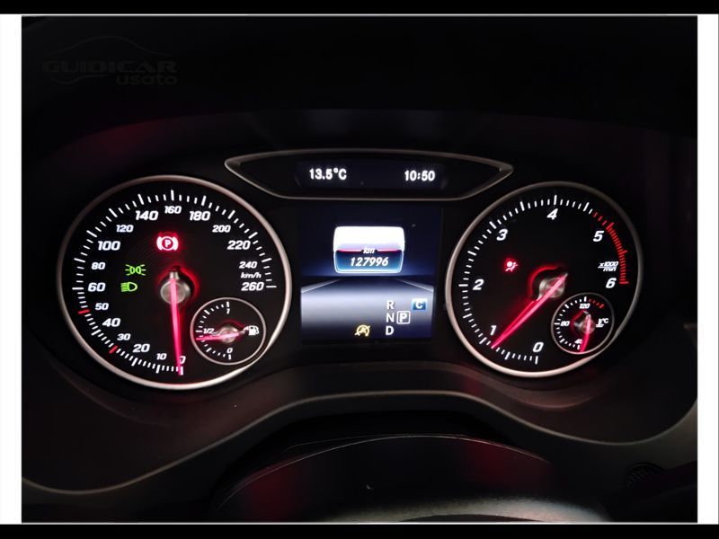 GuidiCar - Mercedes Classe a 2017 A 180 d Sport auto my16 Usato