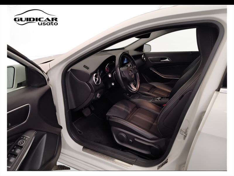GuidiCar - Mercedes Classe a 2017 A 180 d Sport auto my16 Usato