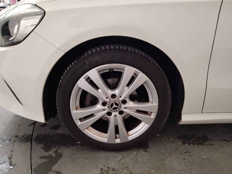 GuidiCar - Mercedes Classe a 2017 A 180 d Sport auto my16 Usato