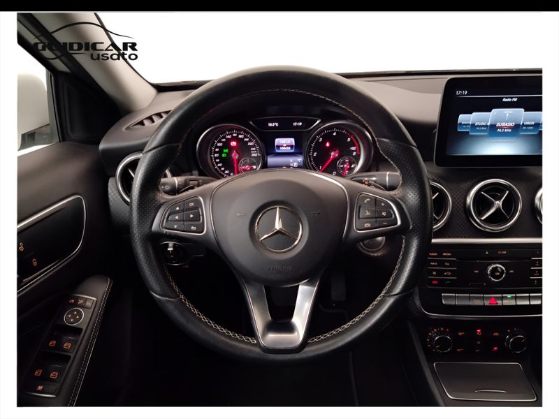 GuidiCar - Mercedes Classe a 2017 A 180 d Sport auto my16 Usato