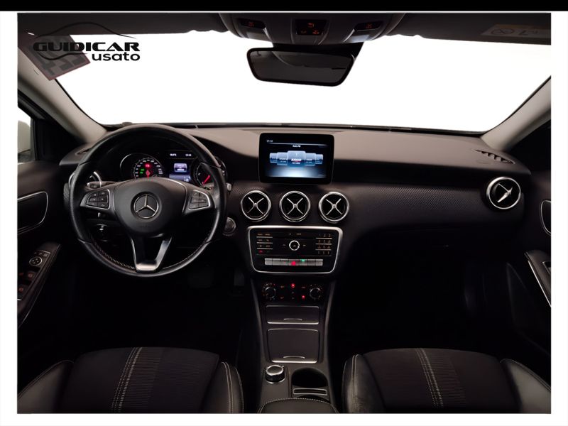 GuidiCar - Mercedes Classe a 2017 A 180 d Sport auto my16 Usato