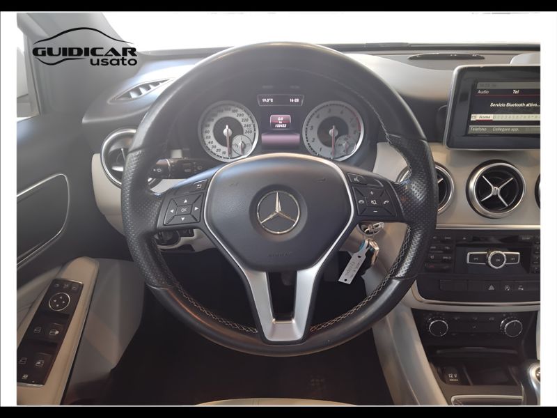 GuidiCar - Mercedes Classe a 2015 A 180 Sport E6 Usato