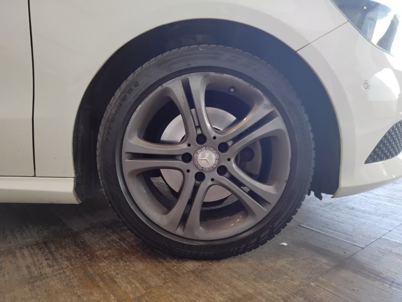 GuidiCar - Mercedes Classe a 2015 A 180 Sport E6 Usato