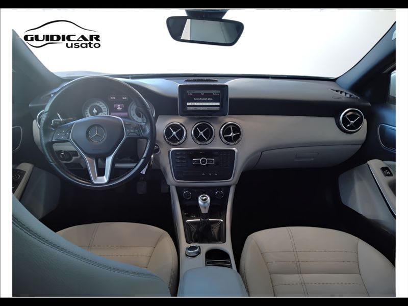 GuidiCar - Mercedes Classe a 2015 A 180 Sport E6 Usato