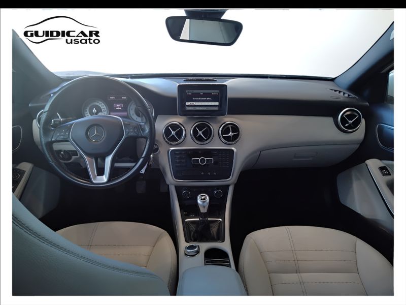 GuidiCar - Mercedes Classe a 2015 A 180 Sport E6 Usato