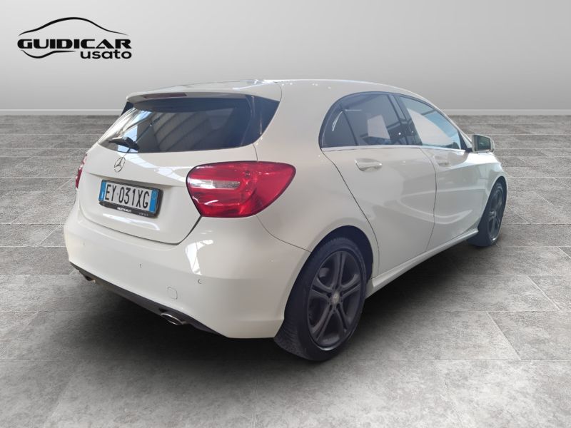 GuidiCar - Mercedes Classe a 2015 A 180 Sport E6 Usato