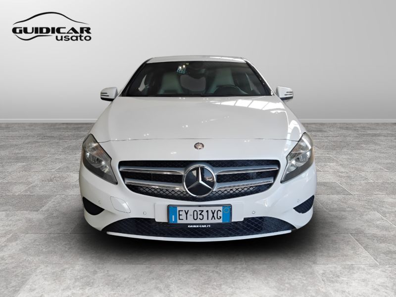 GuidiCar - Mercedes Classe a 2015 A 180 Sport E6 Usato